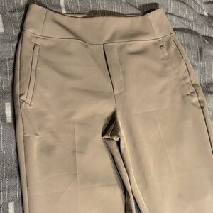 Athleta endless pant in mushroom
